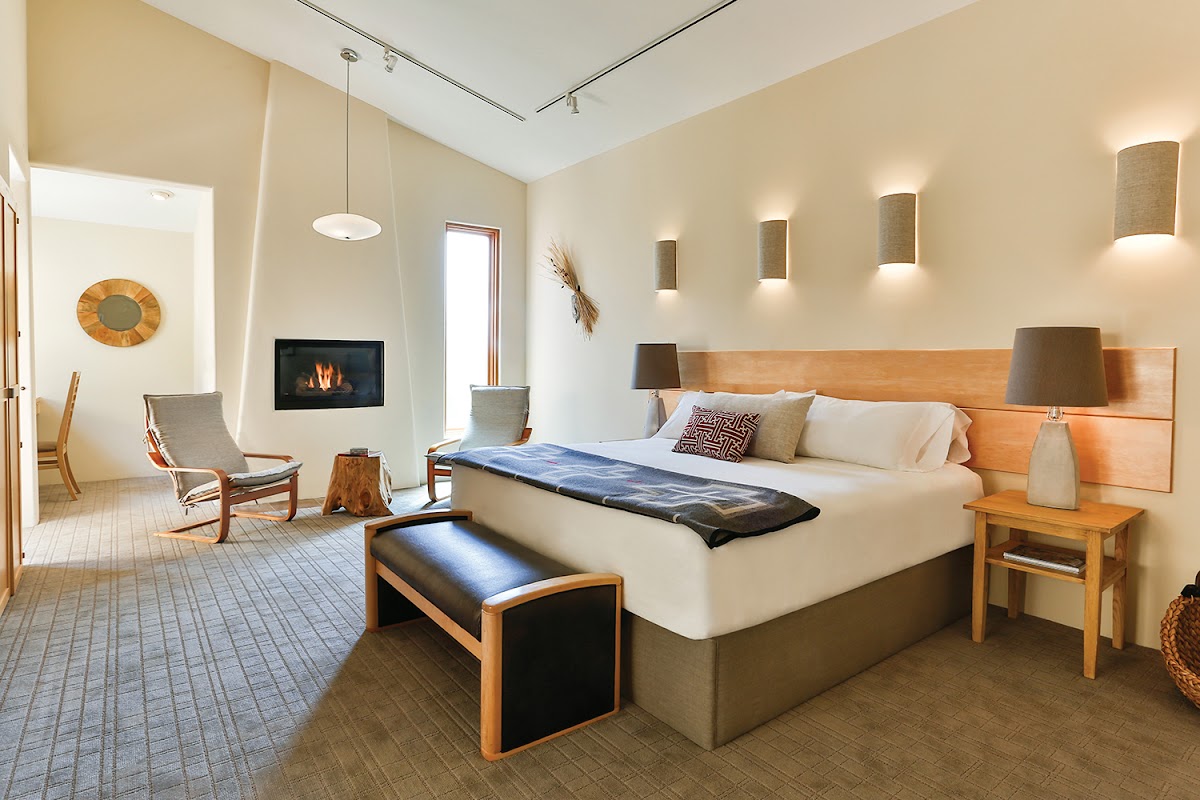 Ojo Santa Fe Spa Resort — 3