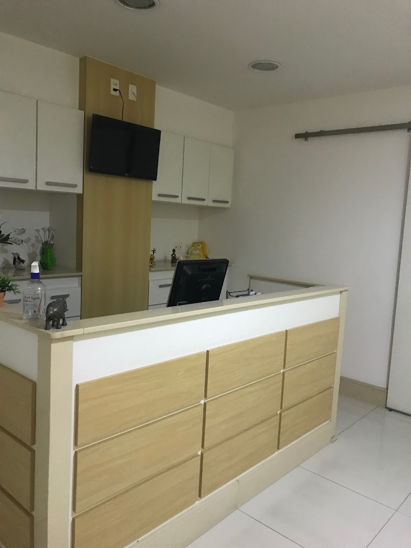 Dra Evellin Antunes -Dentista