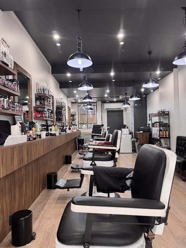 Barbers on Murray photo 1