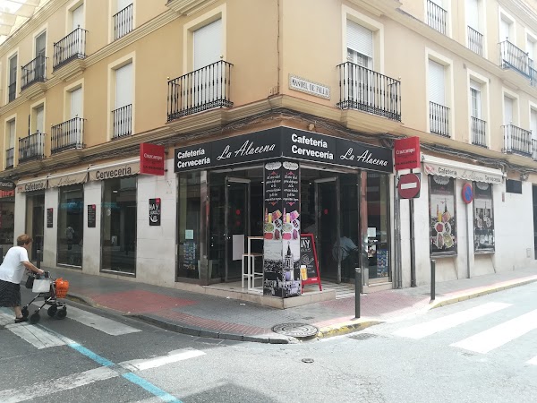 Cafetería Cervecería La Alacena
