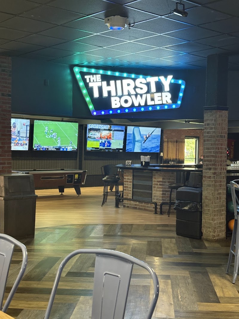 Bowl — Video Arcade in St. Petersburg