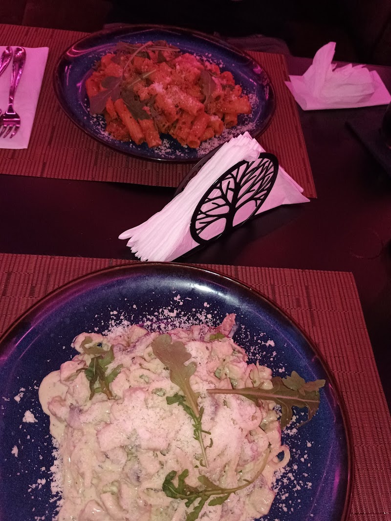 Secret Garden Restaurant & Lounge