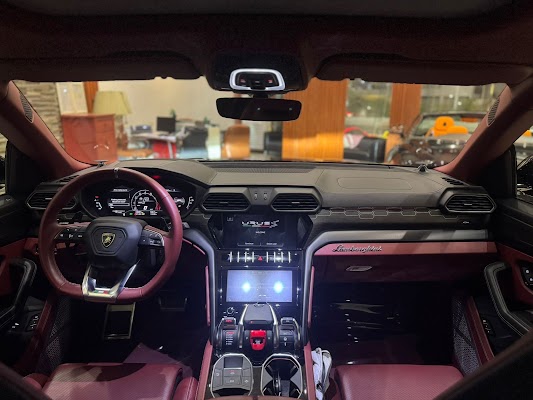 مـور لتأجير السيارات