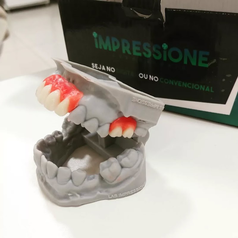 Implantes Dentários em Fortaleza - Dr. Vinícius Marques - foto 3