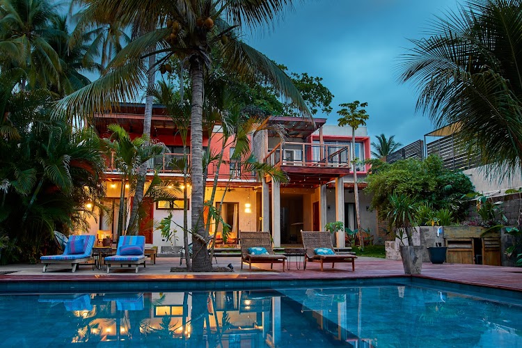 Balancé Surf & Yoga Retreat