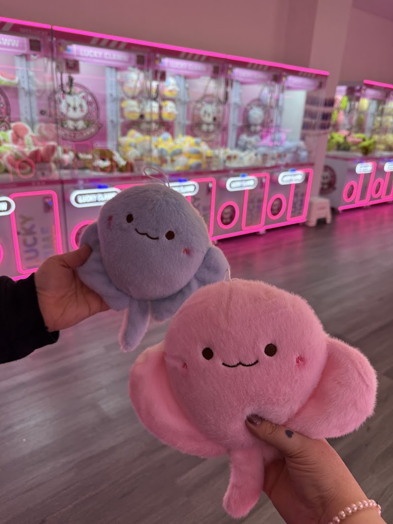 Lucky Claww UW (Lucky Claw) photo 3