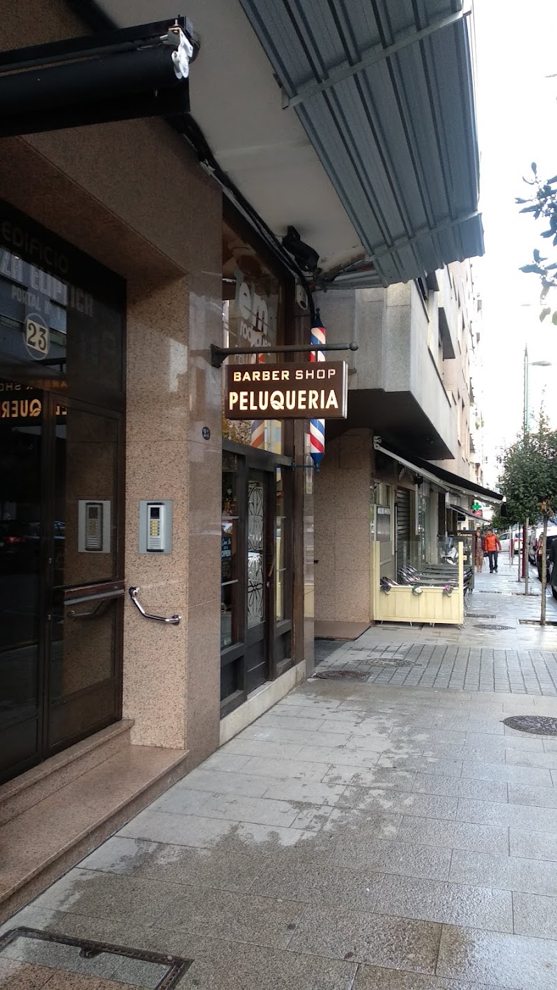 Telmo peluqueros barbershop photo 2