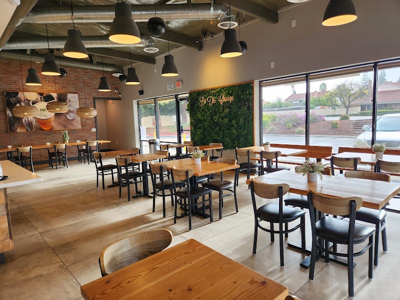 7 Leaves Cafe photo 1
