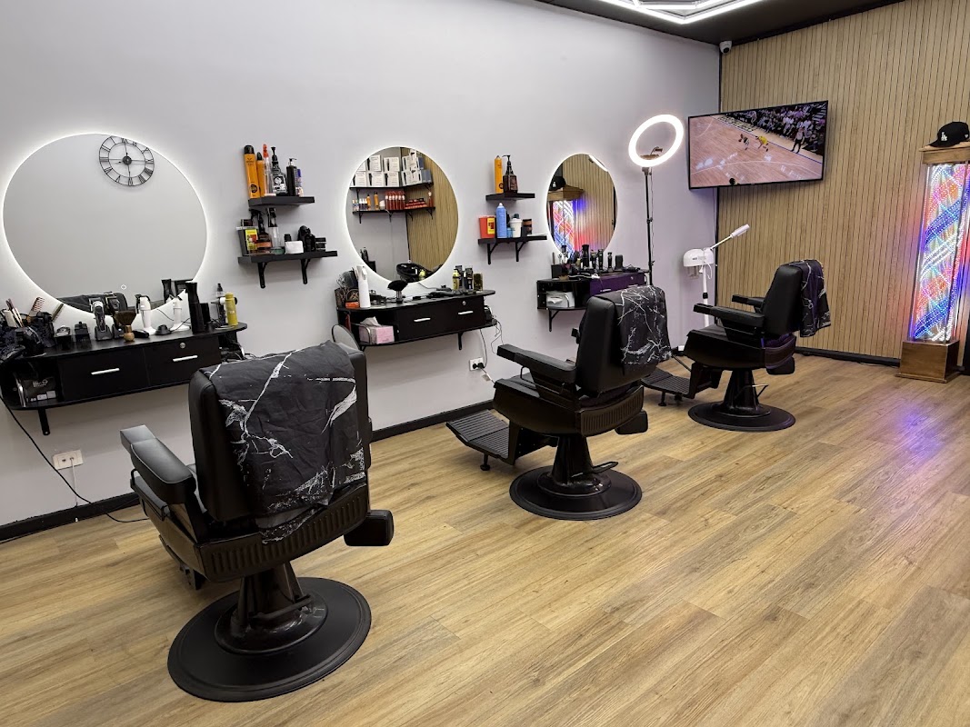 Lavish fade Barbers photo 1