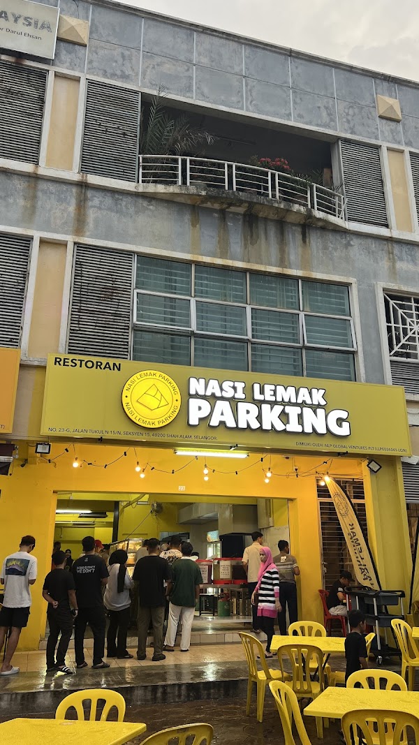 Nasi Lemak Parking