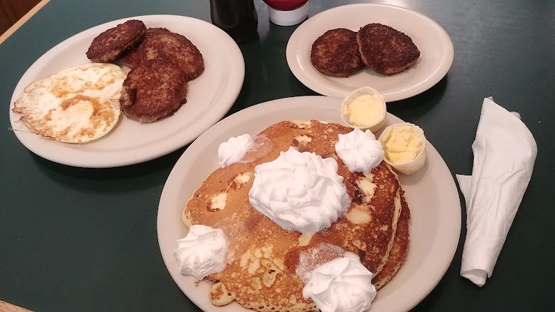 Alton Village Inn Pancake House photo 2
