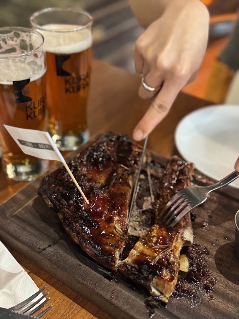 Naughty Nuri's photo 3