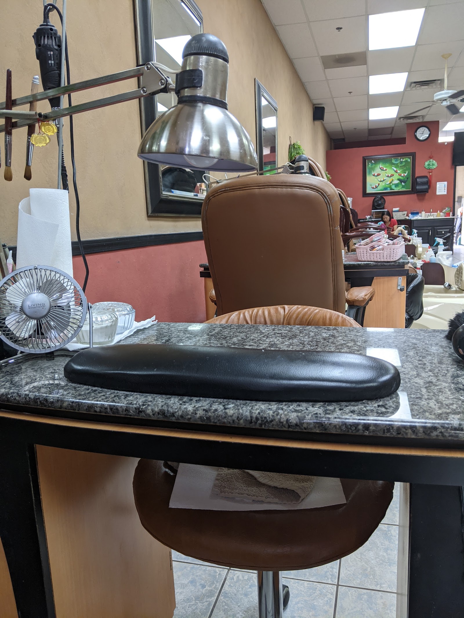 Friendly Nails photo 2