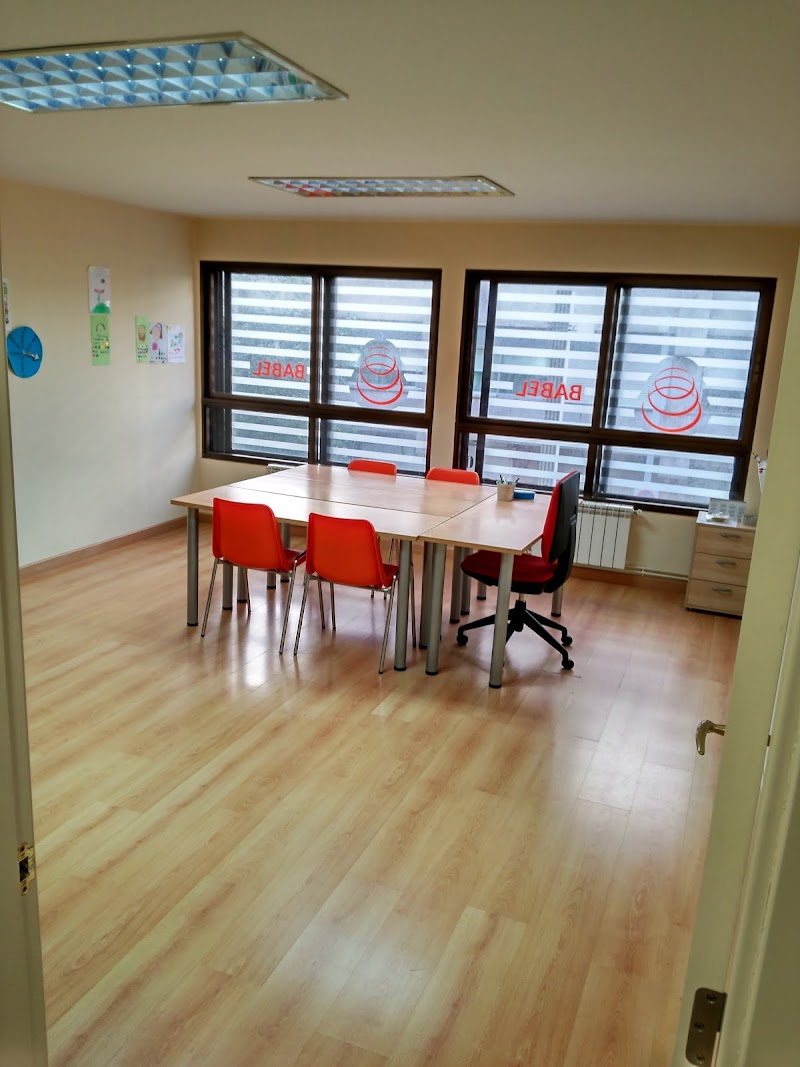 BABEL IDIOMAS Pontevedra photo 3