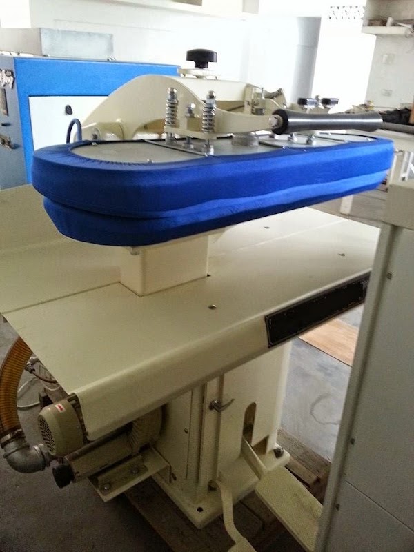Worldwide Clean Laundry and Dry Cleaning