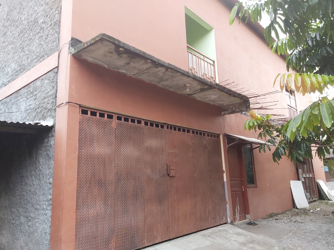Kost Putri Muslimah E2B