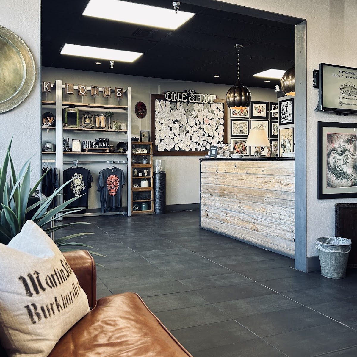 Black Lotus Tattooers — tattoo studio near Gilbert