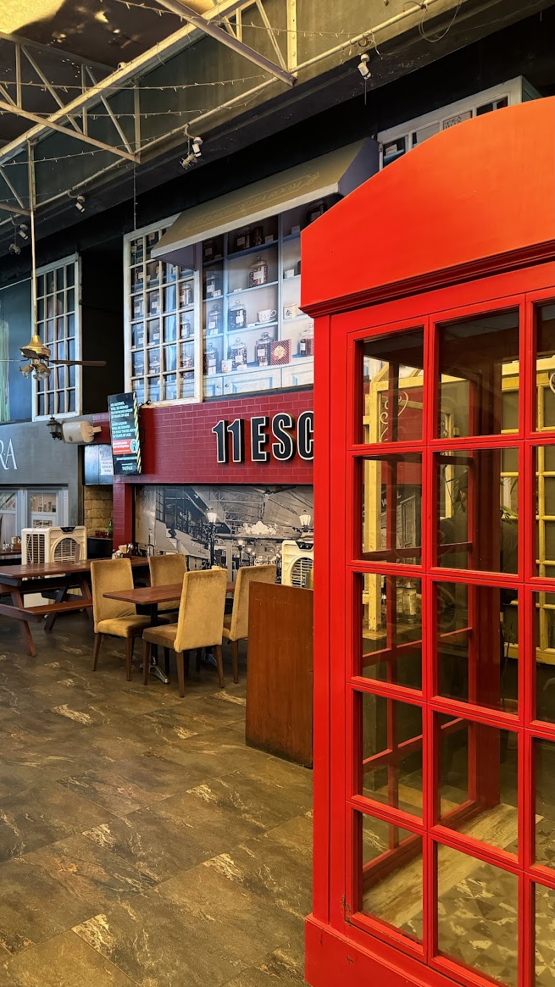 11 East Street Cafe - Restaurant & Bar