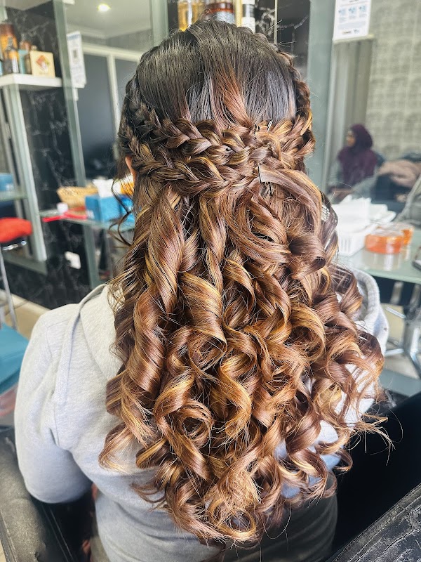 Innovative Hair and Beauty photo 1