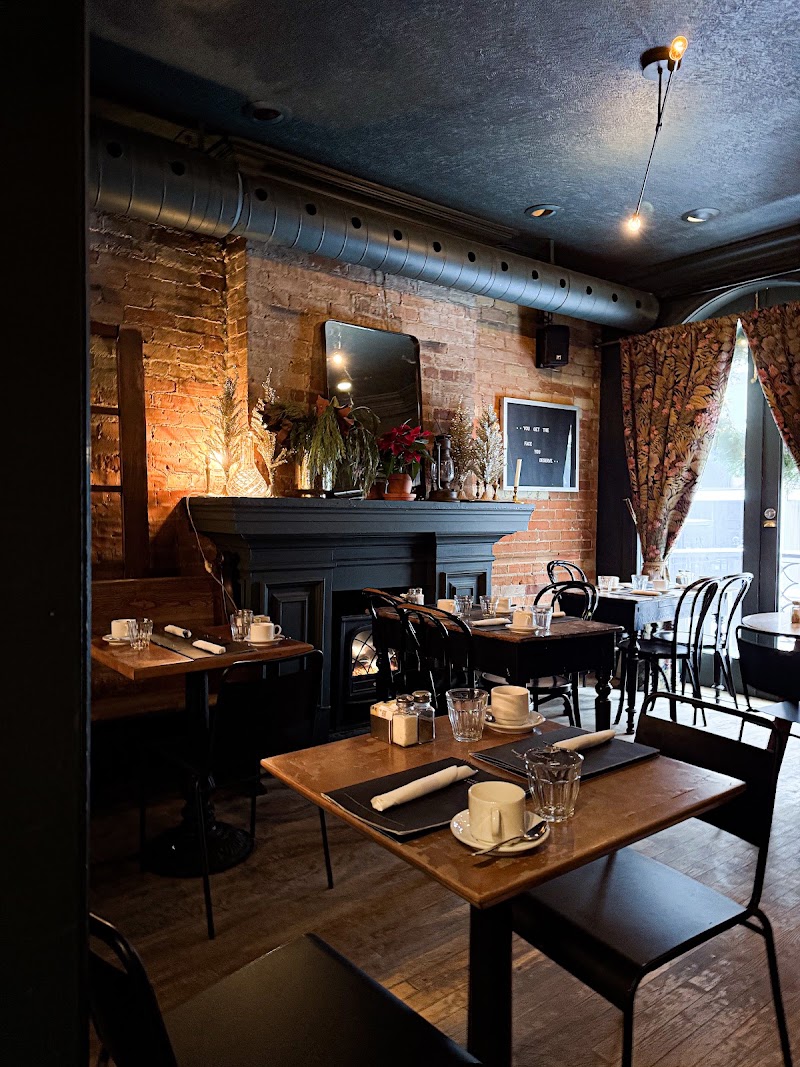 7 West Cafe photo 4