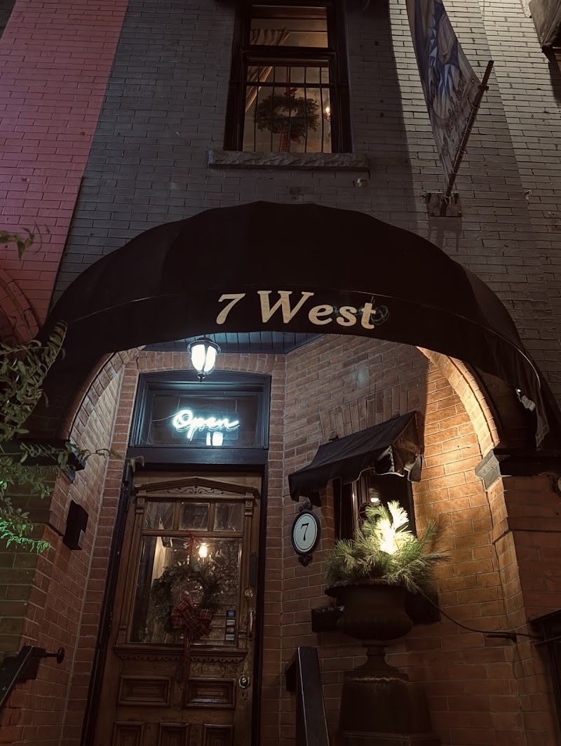 7 West Cafe photo 1