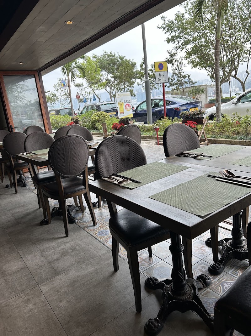 Mint & Basil Thai and Vietnamese Restaurant