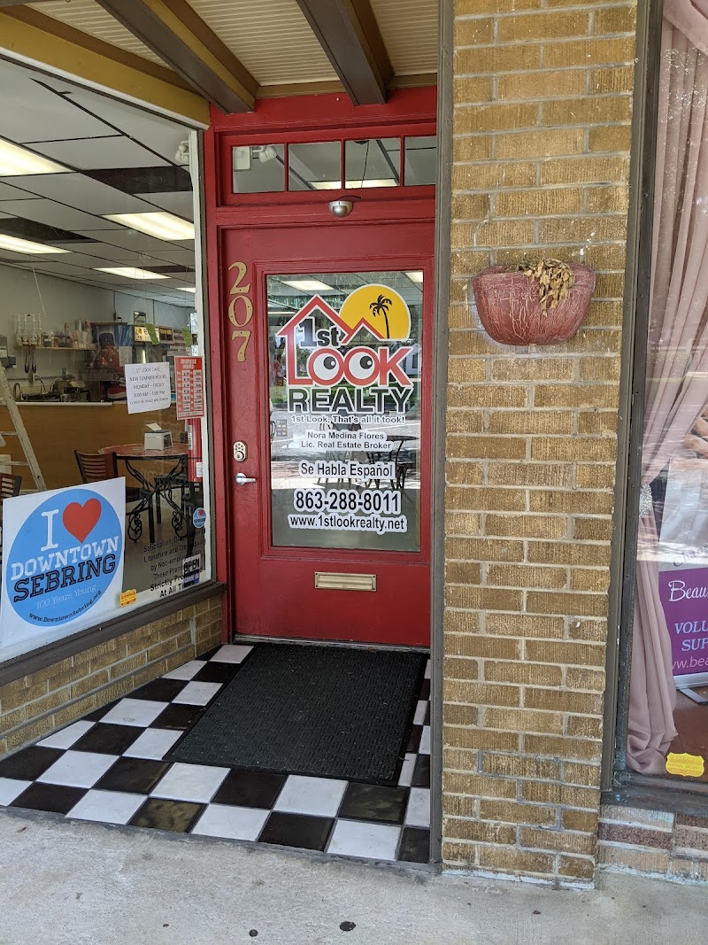 1st Look Realty, Inc photo 3