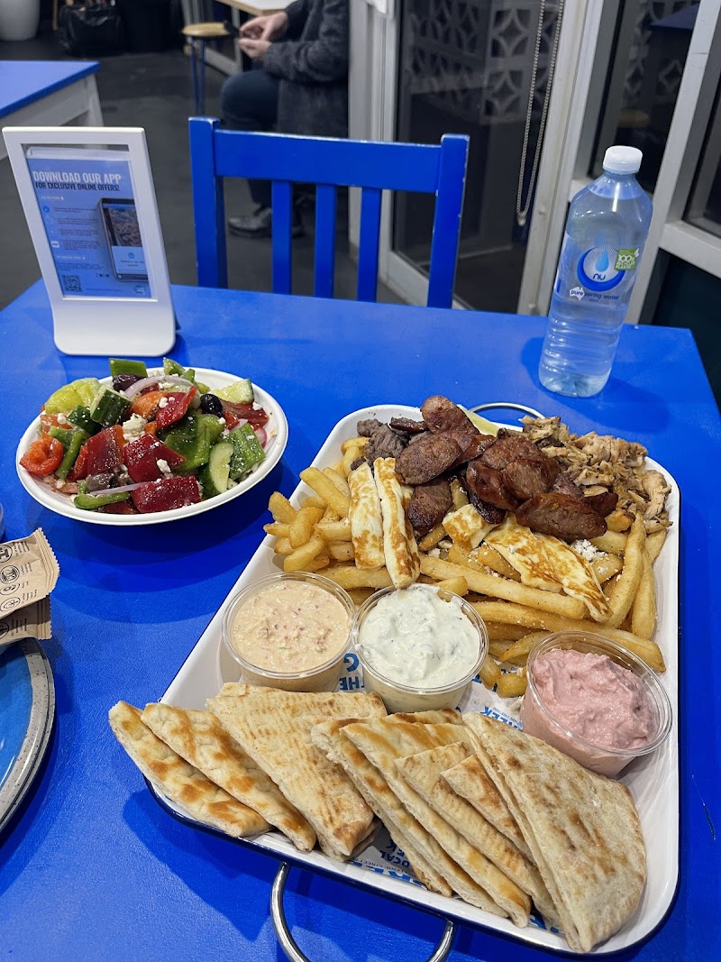 THE LOCAL GREEK photo 6