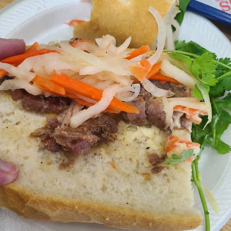 Lee's Sandwiches photo 3