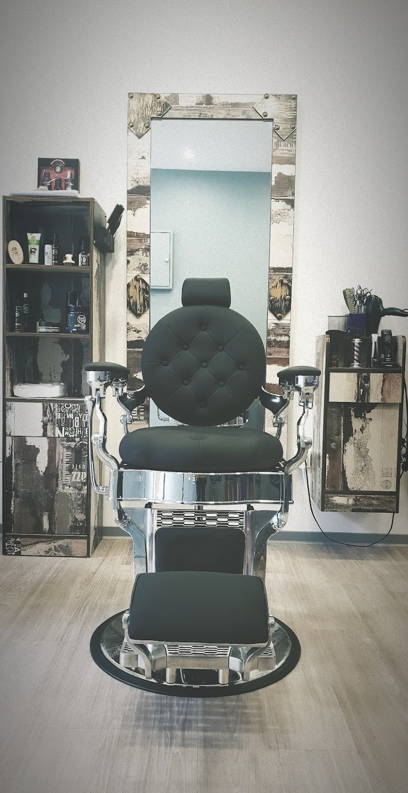 M'65 BARBER CLUB — photo 2