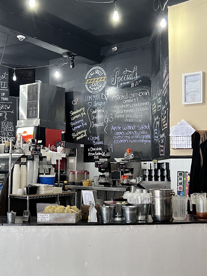 Call Street Cafe photo 3