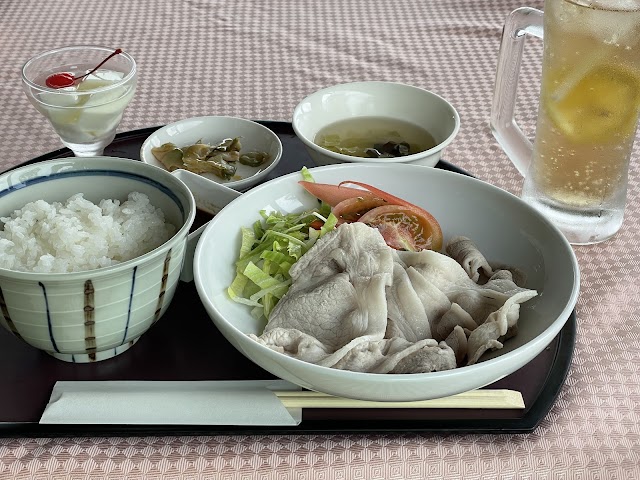Akagi Country Club - Photo 4