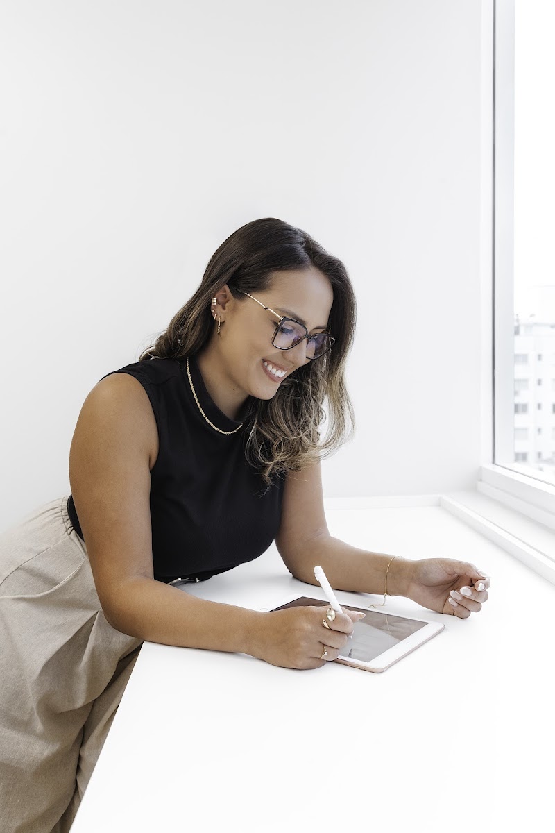 Dra. Vanessa Freitas - foto 2