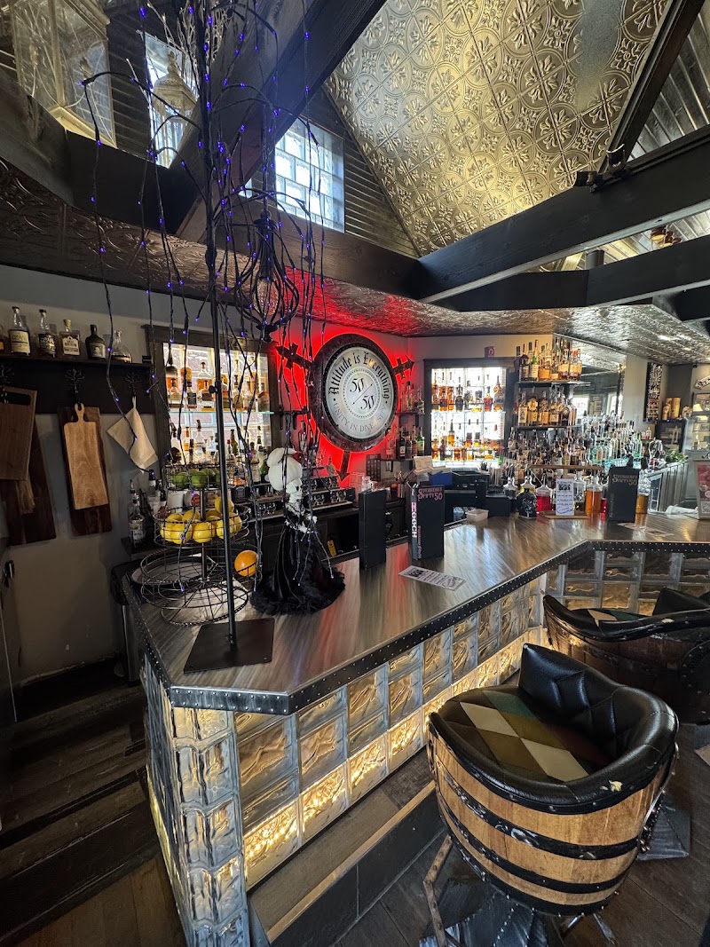 The Black Smock (Parlor & Eatery) photo 3
