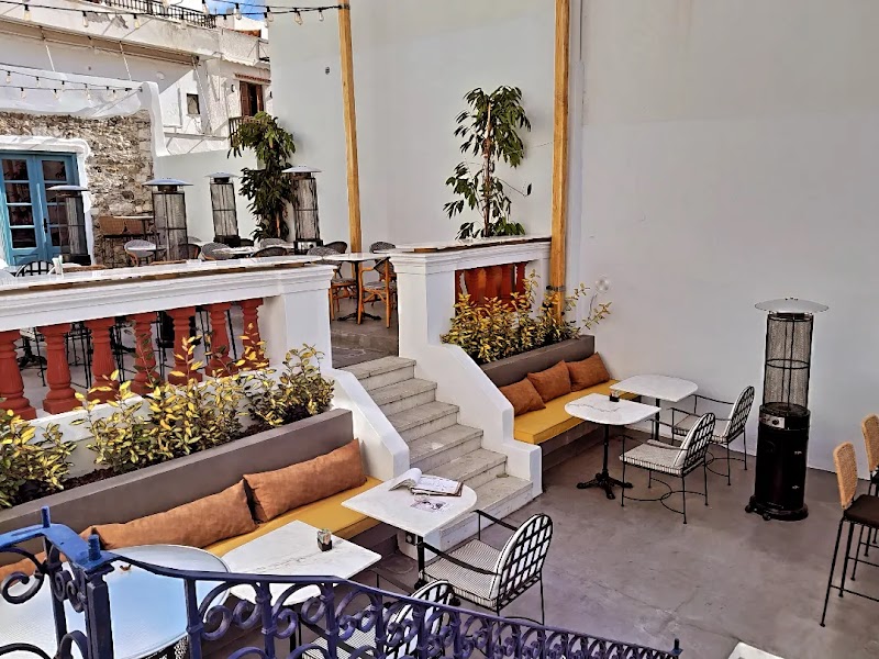 HURMAS | All Day Bistro & Restaurant 1905