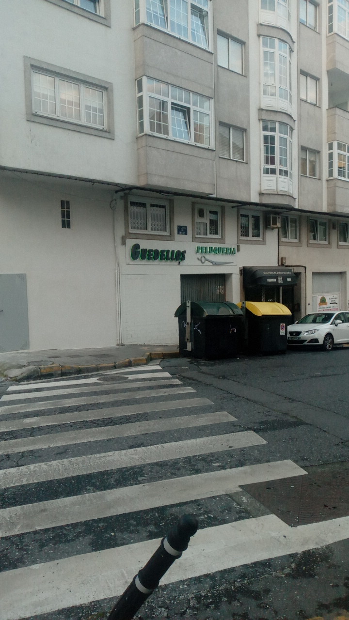 Peluquería Guedellos photo 4