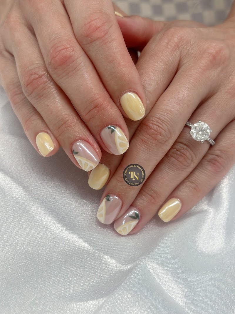Town Nails and Spa