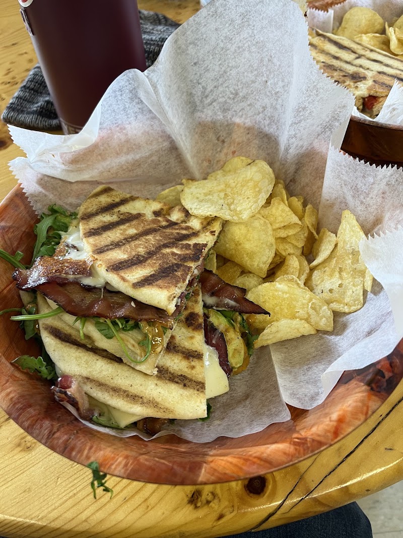 Hungry Chipmunk Cafe photo 4