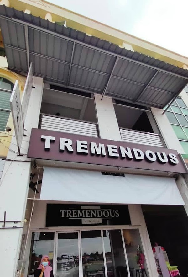Tremendous Cafe (Limbang)