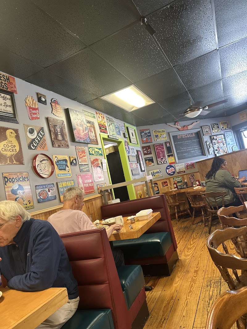 McKenna's Cafe photo 4