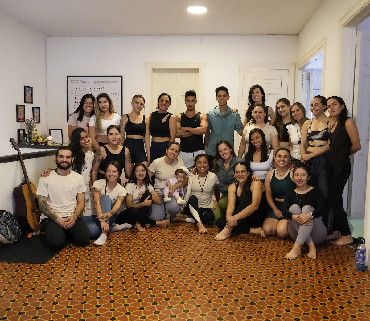 Escuela Yeymi Yoga