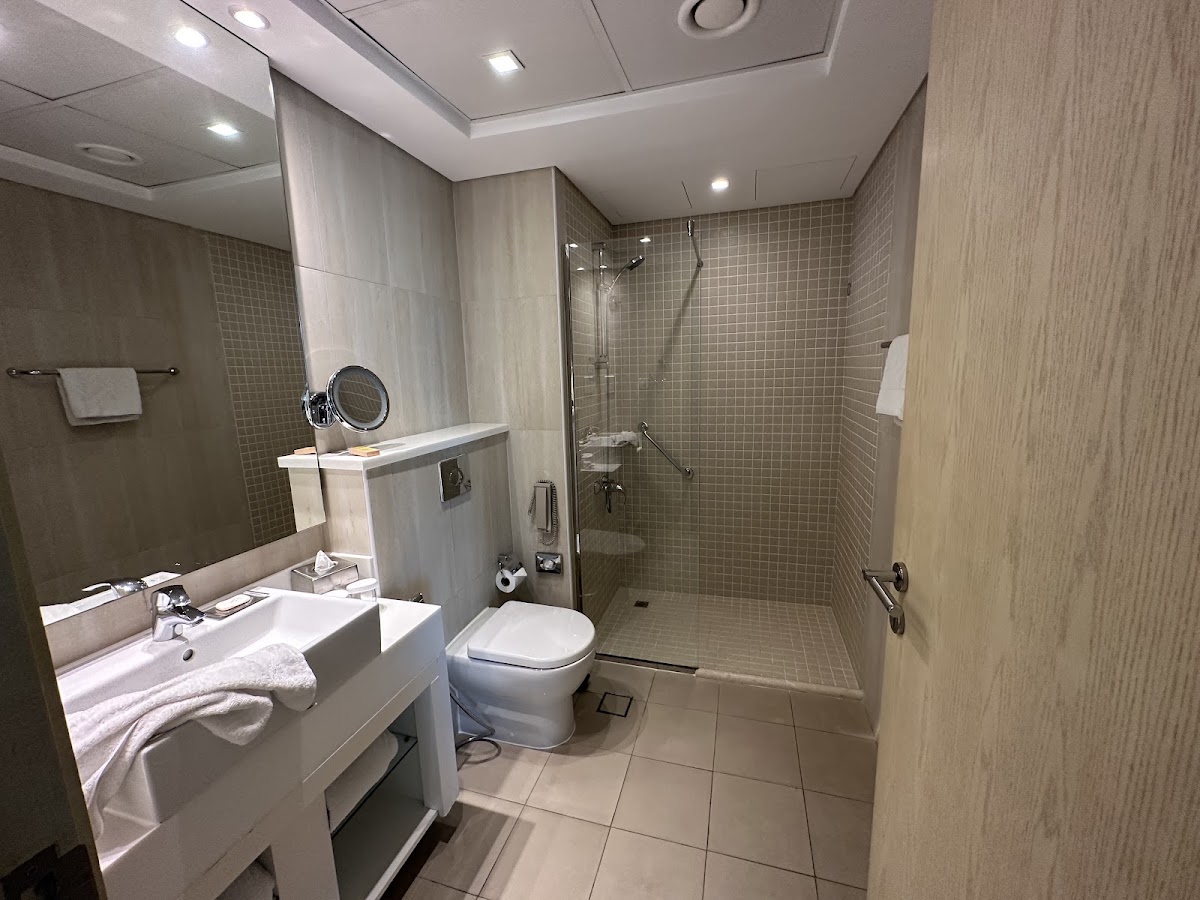 DoubleTree by Hilton Dubai - Jumeirah Beach 4