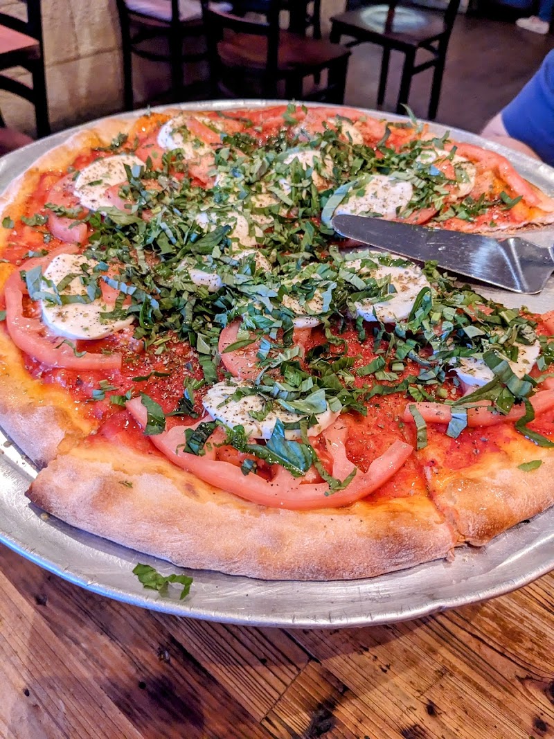 La Pizzeria photo 3