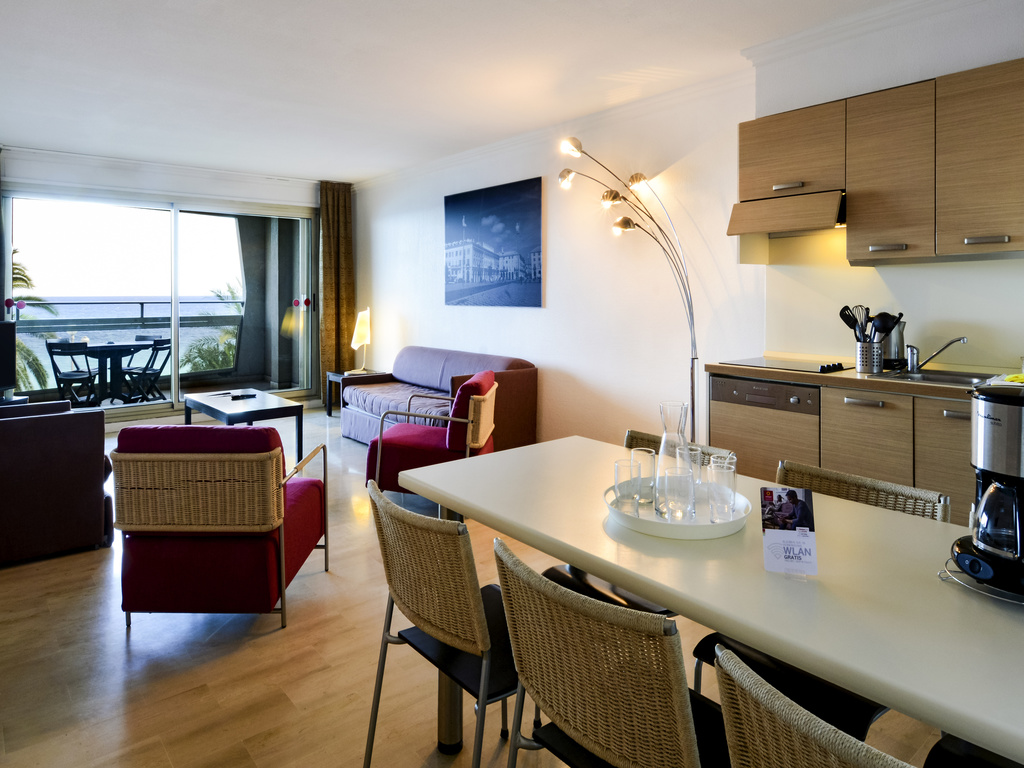 Aparthotel Adagio Nice Promenade des Anglais 5