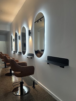 Hair by Hustle & Co photo 3