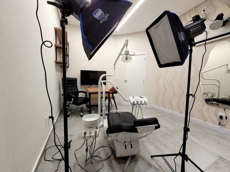 Dra Jécica Schiochet - Dentista Joinville | Lentes em Resina - foto 5