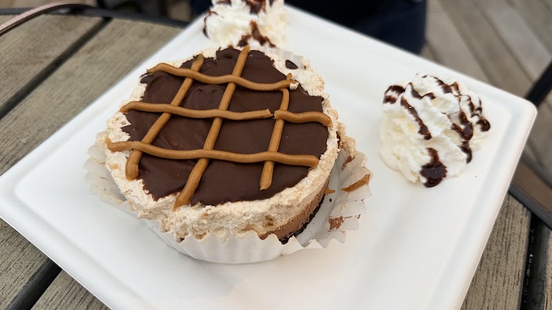 Dessert First Dockside Coffee and Dessert Bar photo 3