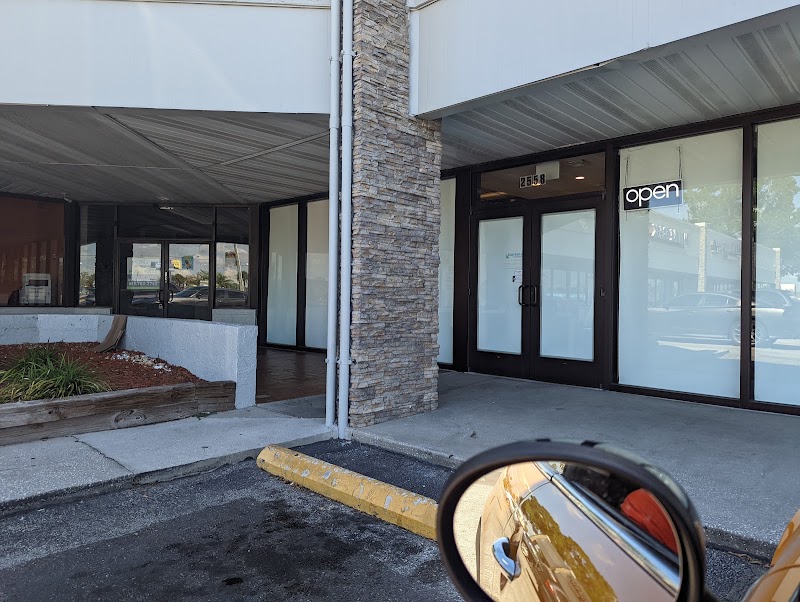 Video tour of Surterra Wellness - Medical Marijuana Dispensary | Tampa retail environment