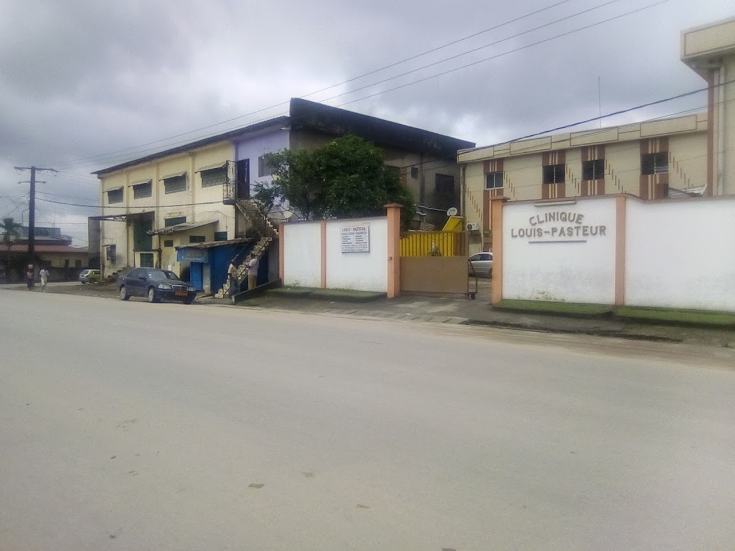 Louis Pasteur Clinic - Photo 2
