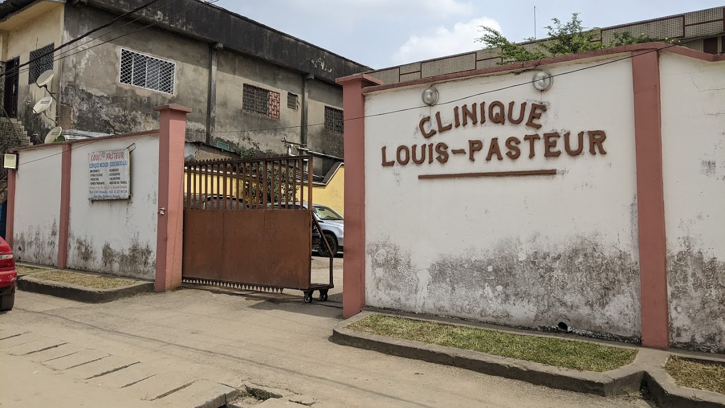 Louis Pasteur Clinic - Photo 1